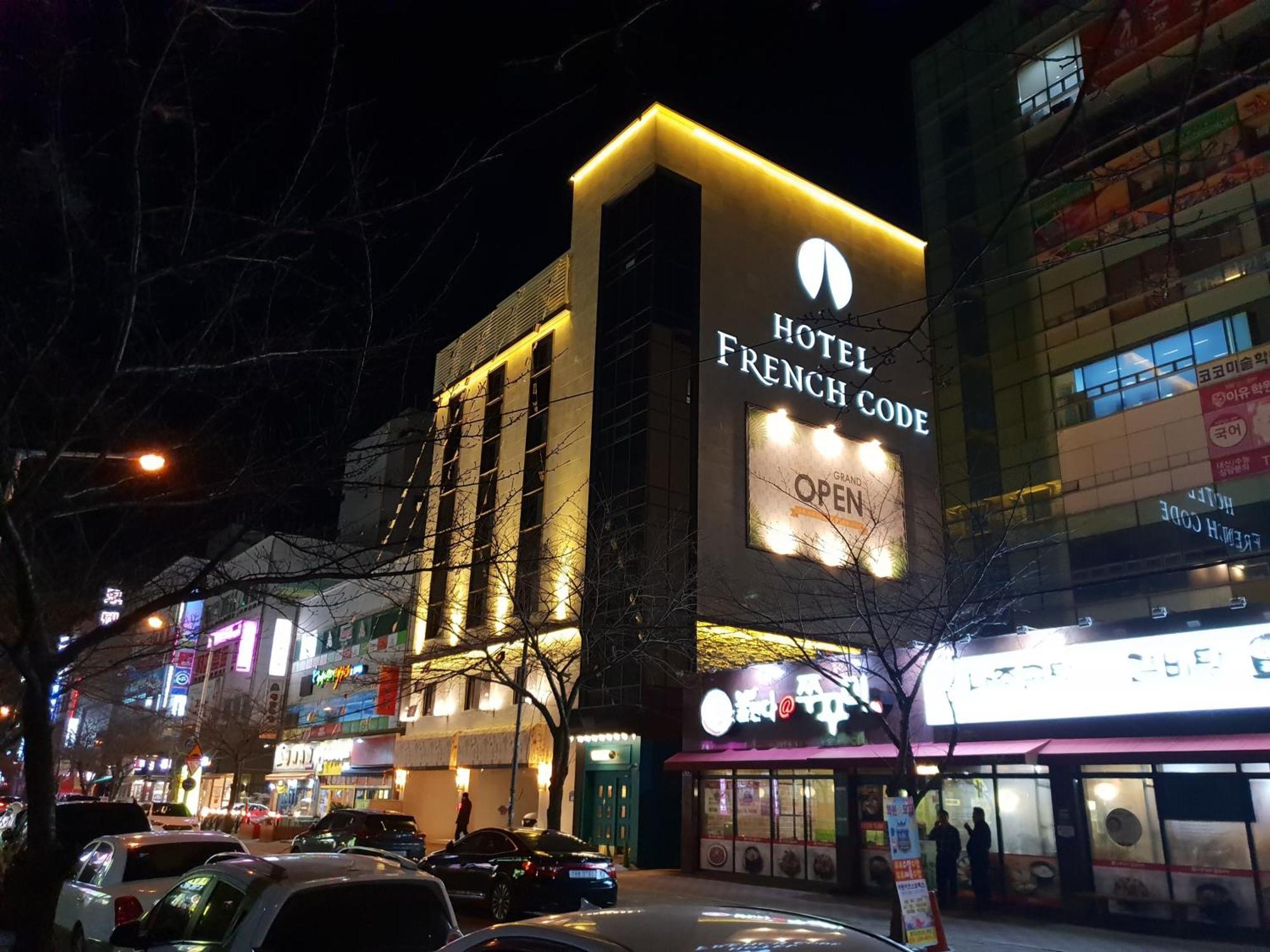 Hotel French Code Myeongji Пусан Экстерьер фото
