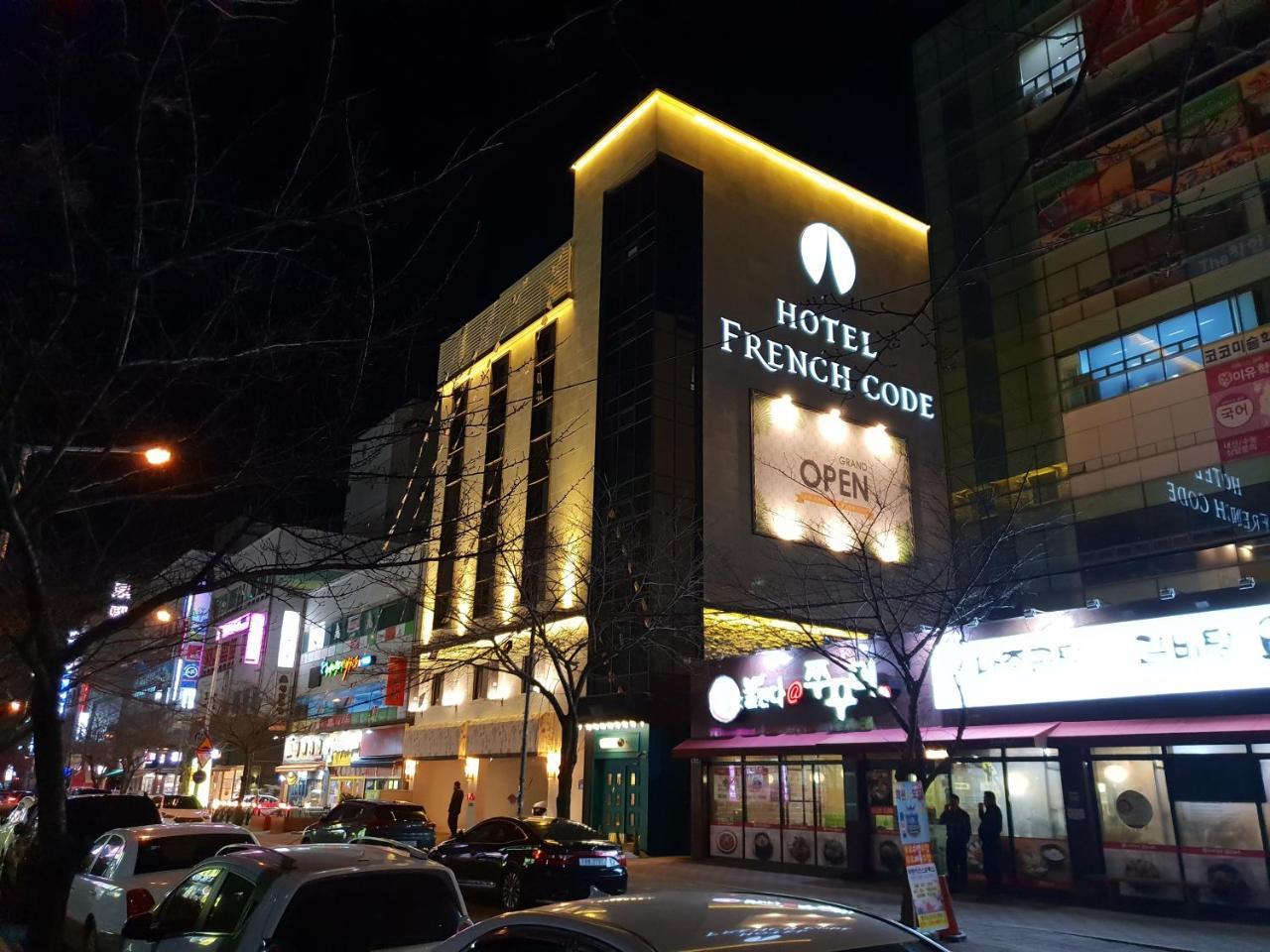 Hotel French Code Myeongji Пусан Экстерьер фото